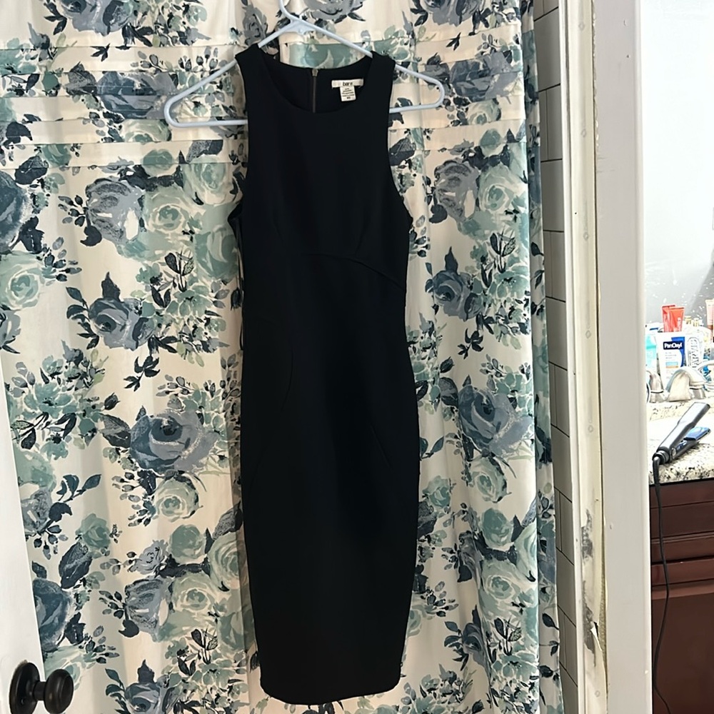 Beautiful black bodycon dress